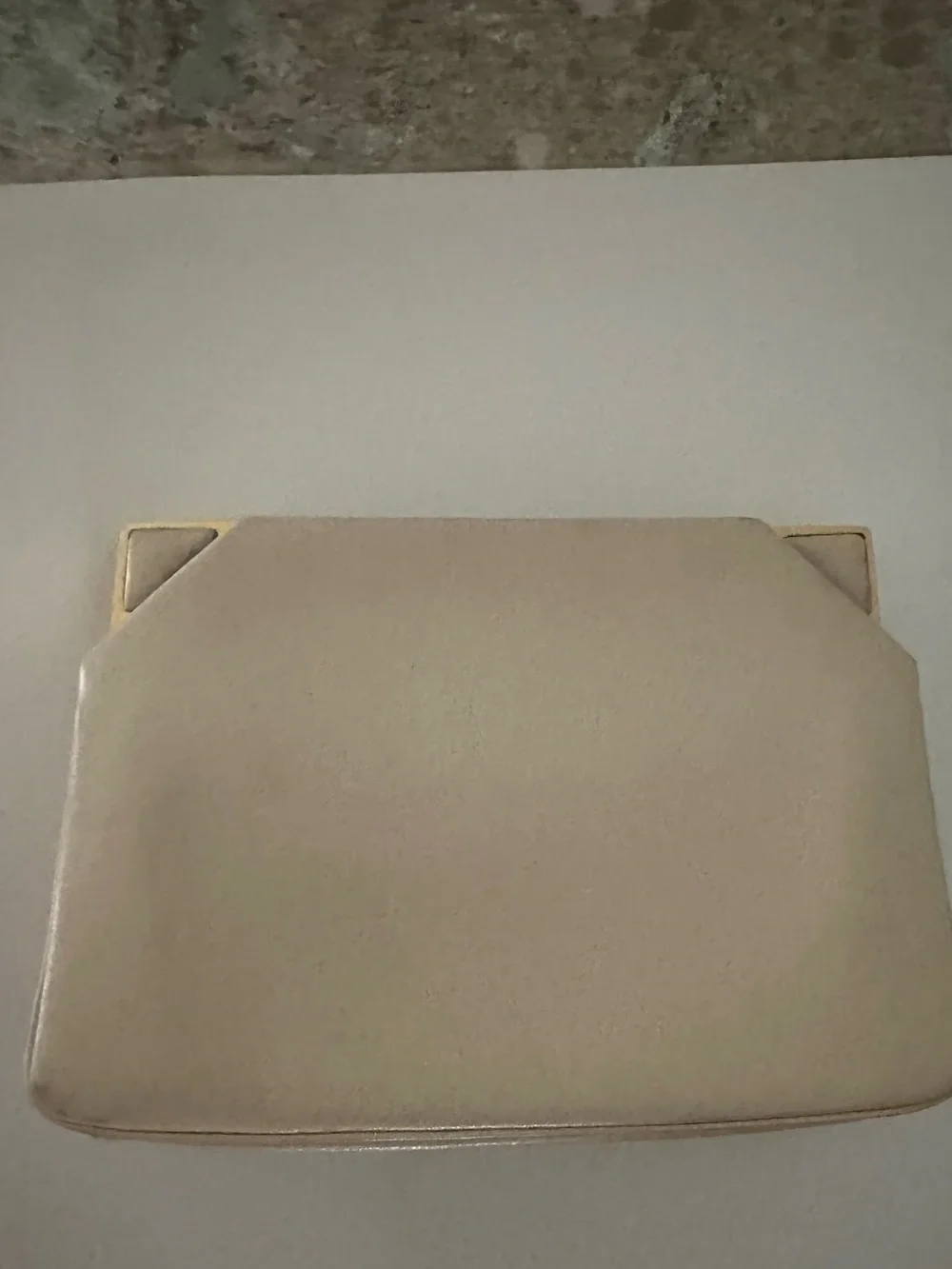 Judith Leiber Vintage Cream Leather Gold-tone Hardware Shoulder Clutch Purse